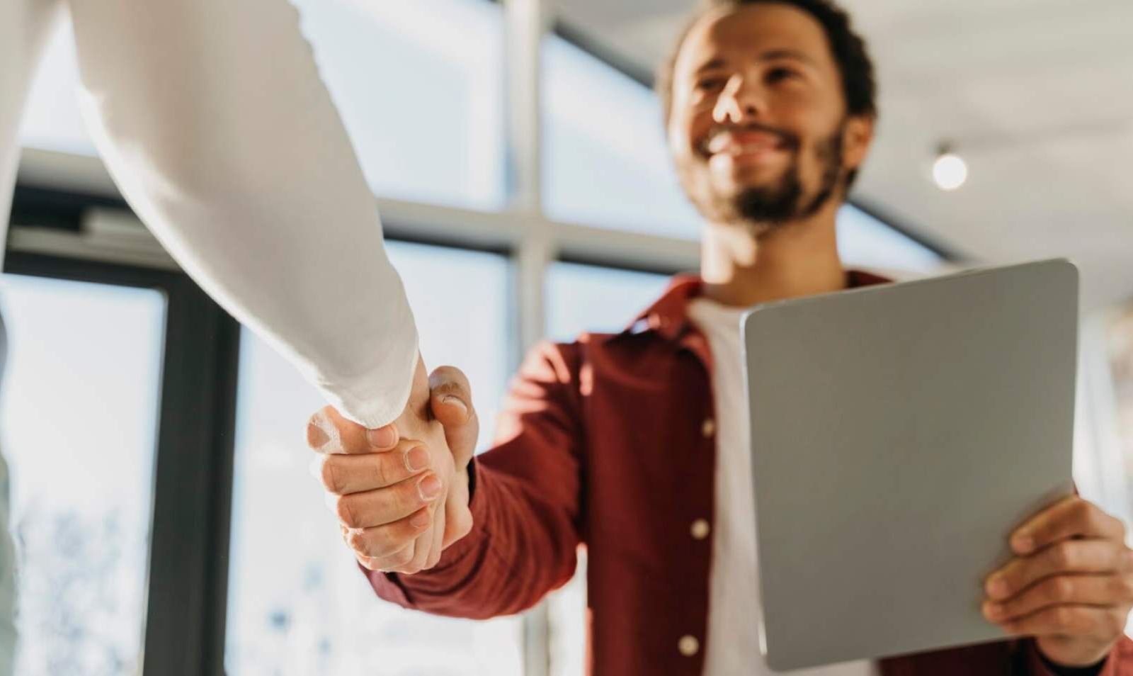 Die 5 besten Personaldienstleister für Büro und Verwaltung in Schwerin – Verwaltungspositionen mit kompetenten Fachkräften besetzen