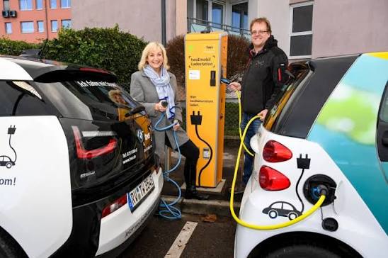 Die 5 besten Ladebuchsen-Reparatur-Services für E-Autos in Ravensburg – Zuverlässige Ladeverbindungen wiederherstellen